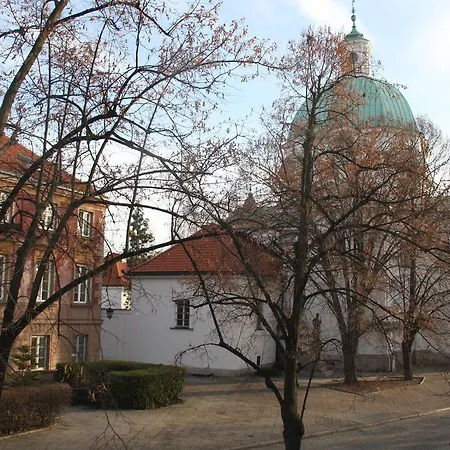 Апартаменты Koscielna Old Town